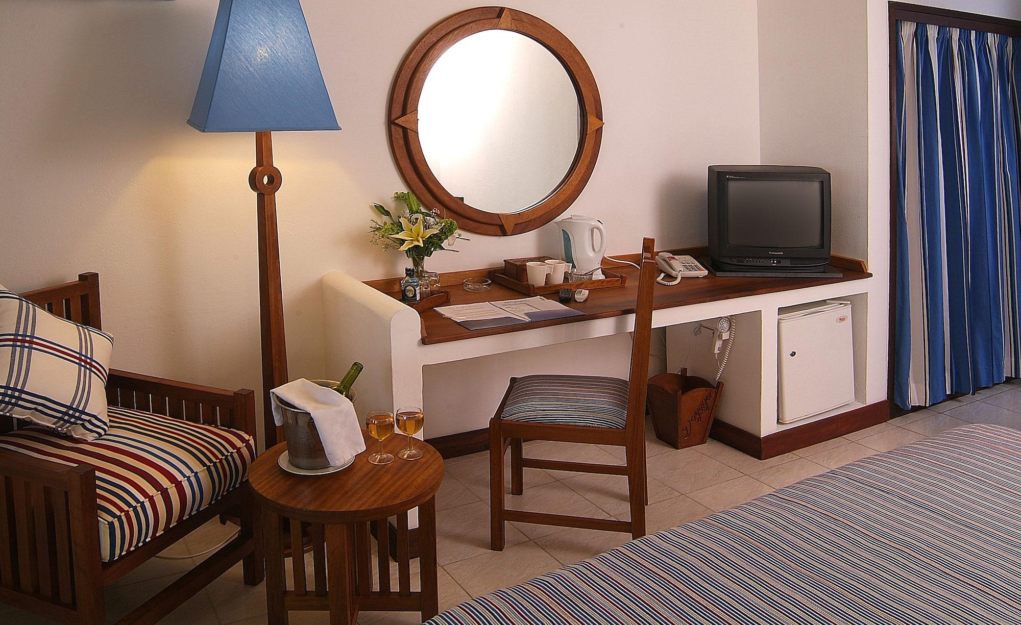 Voyager Beach Resort Mombasa Eksteriør bilde