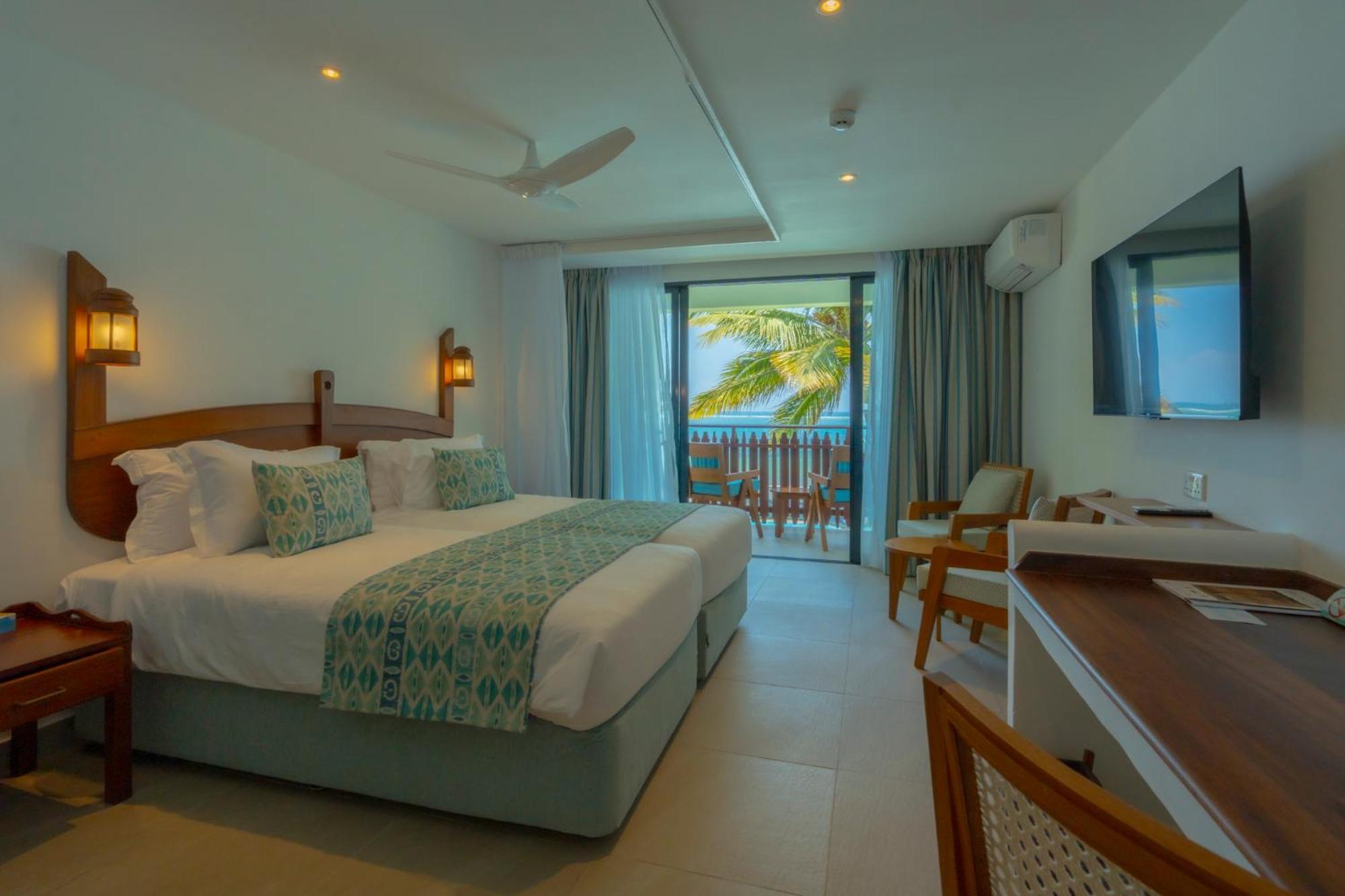 Voyager Beach Resort Mombasa Eksteriør bilde