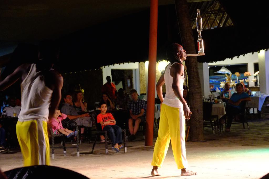 Voyager Beach Resort Mombasa Eksteriør bilde