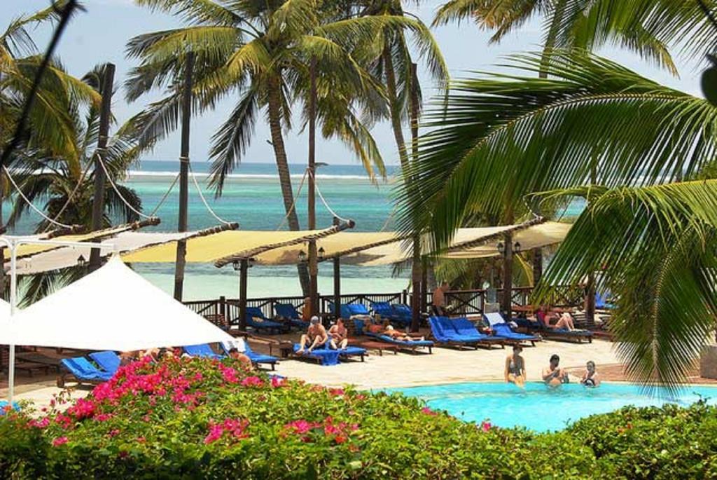 Voyager Beach Resort Mombasa Eksteriør bilde